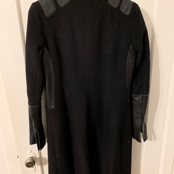 Spring/fall coats and winter coat - Picture 2 of 7